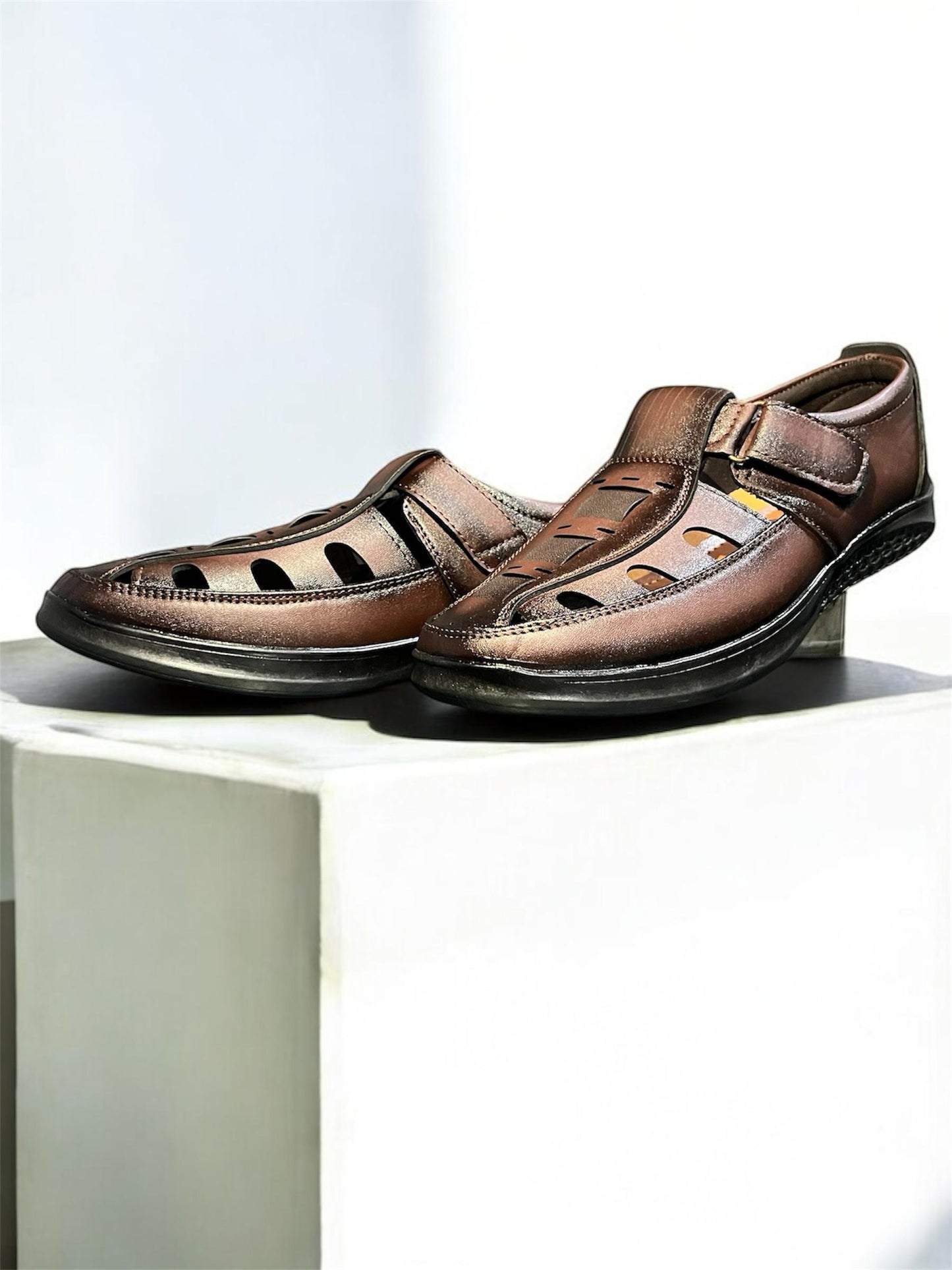 TRENDING MENS SANDLE
